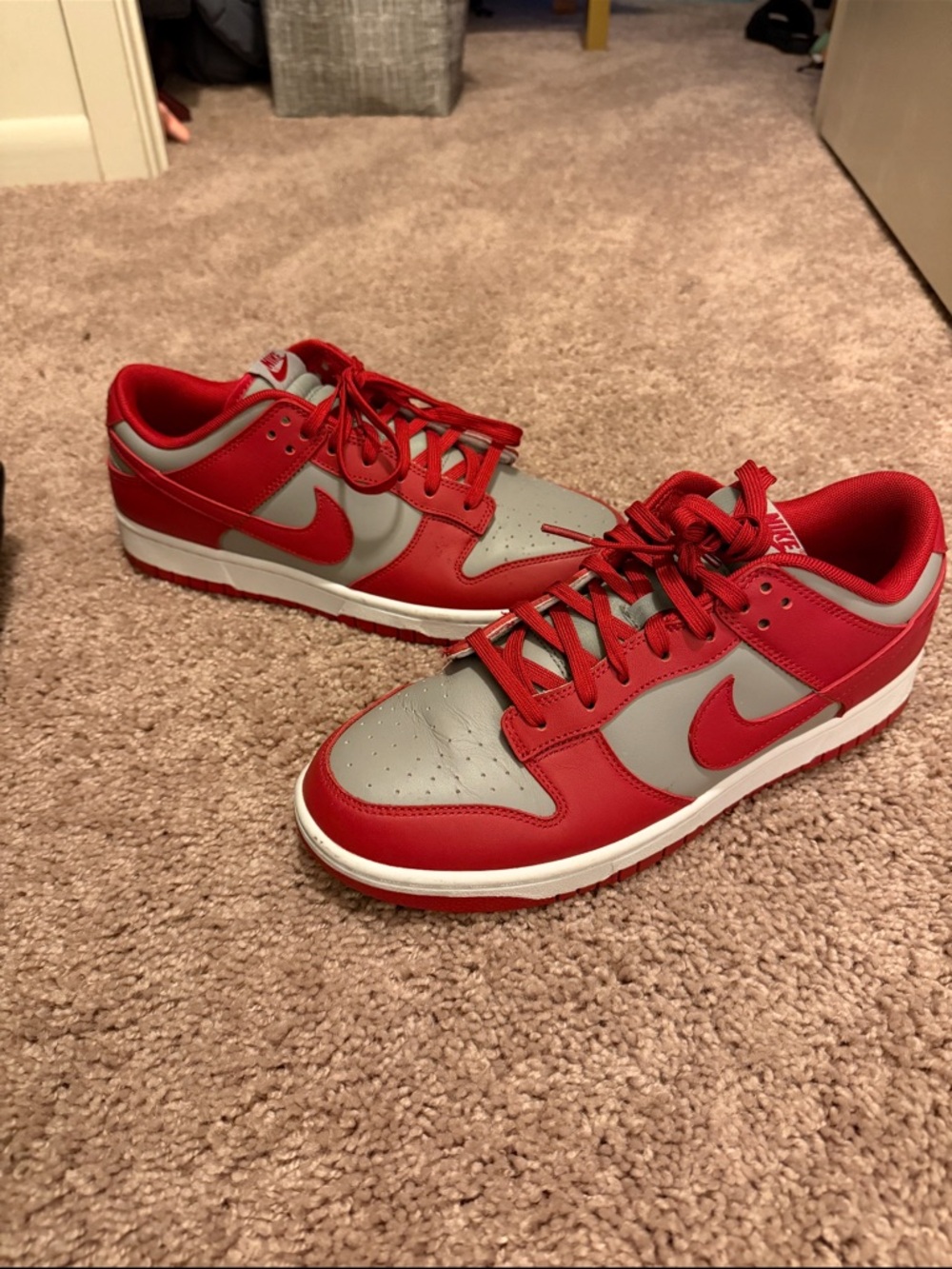 Nike Low-Top Dunks Sneakers in Red and Gray